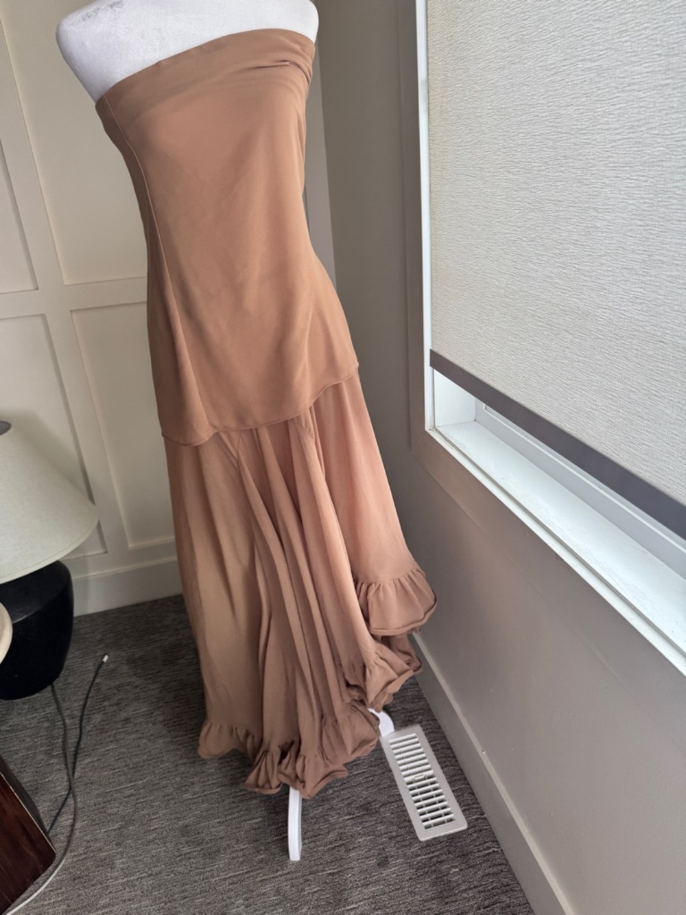 Stunning H&M Edition Ruffled-Hem Dress - Picture 10 of 14